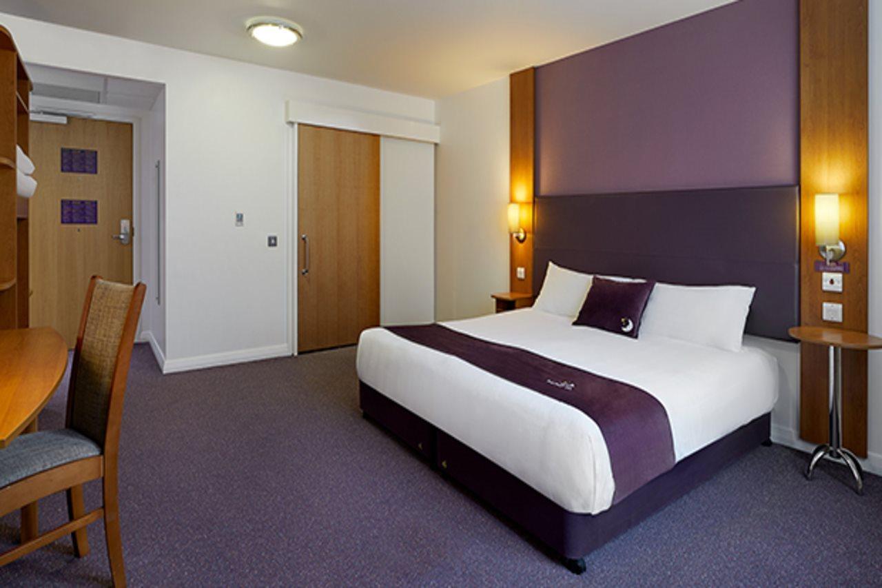 Premier Inn Ipswich North Exteriör bild
